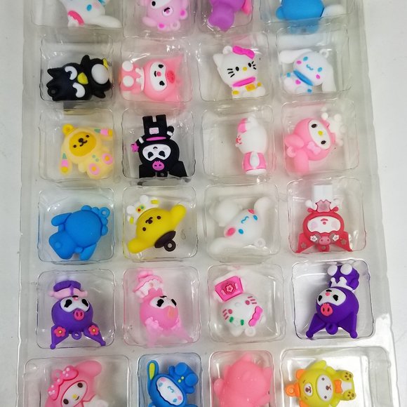 Advent Calendar Sanrio Cinnamoroll, Kuromi, Hello Kitty Cartoon Doll Ornaments - Picture 8 of 8